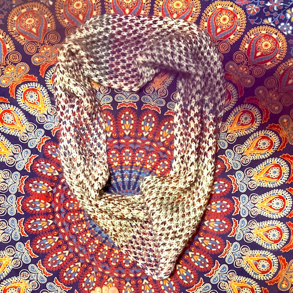 Multi Color loop scarf 🧣